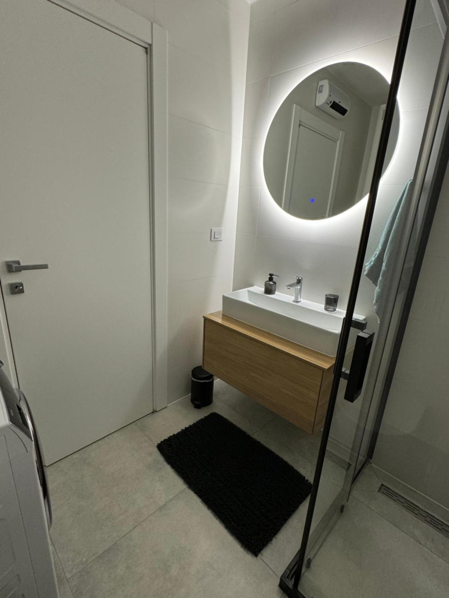Capsula Luxury Apartment Умаг Экстерьер фото